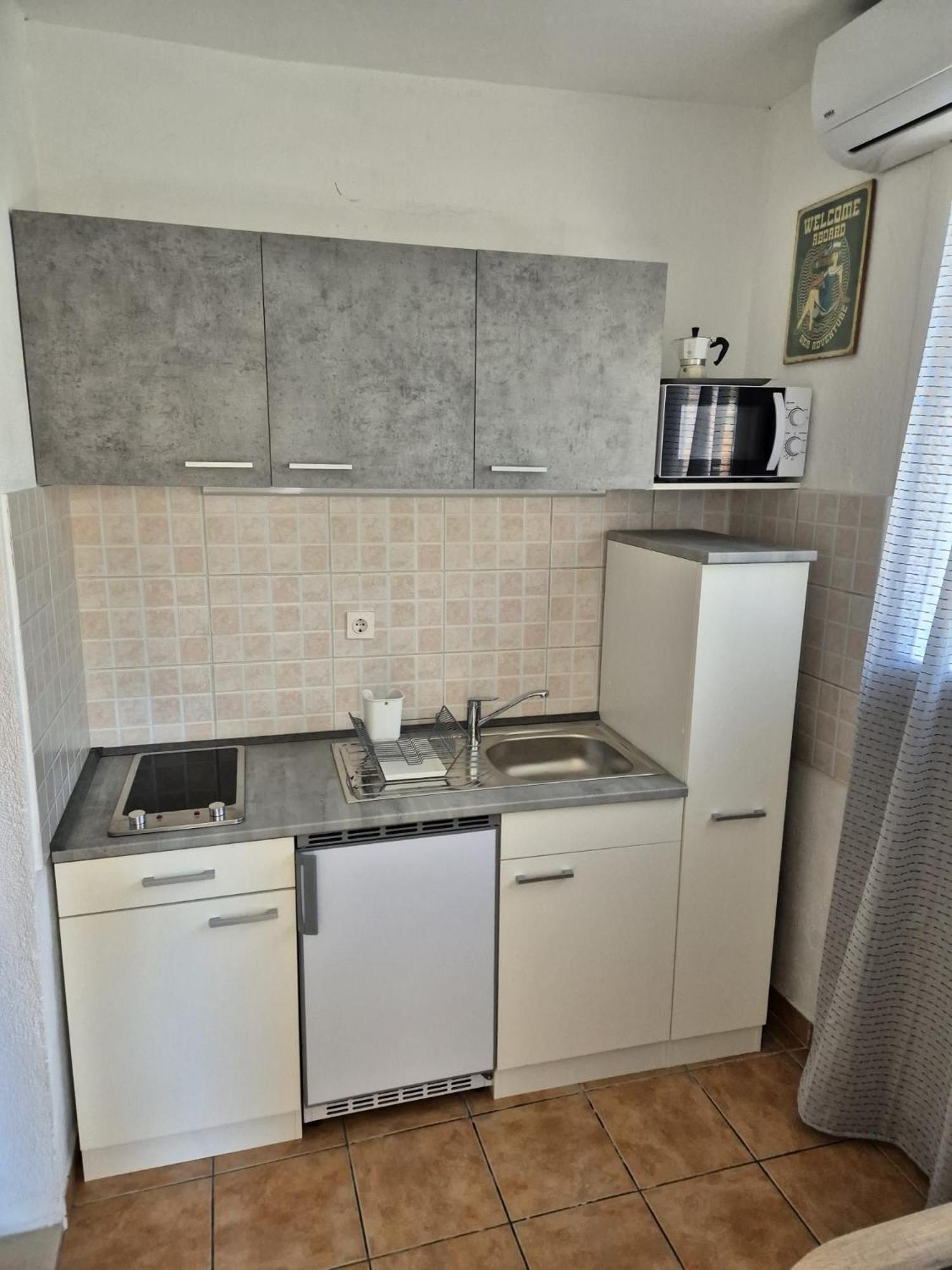 Apartmani Martinovka Drasnice Eksteriør bilde